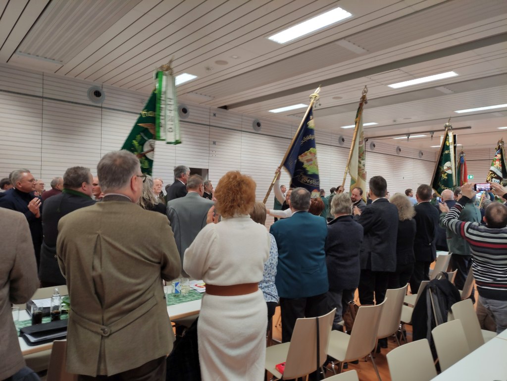 Fahneneinmarsch Kreisschützentag 2023 in Zöbingen