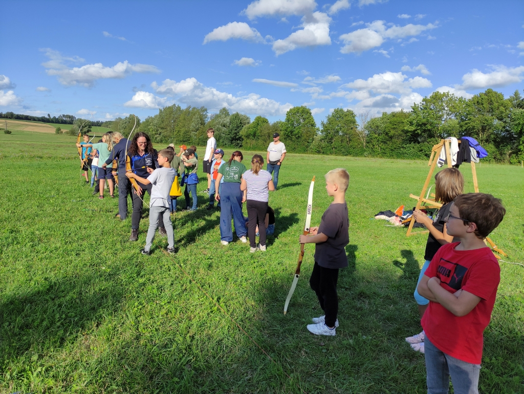 Ferienprogramm "Bogenschießen an der Jagst"